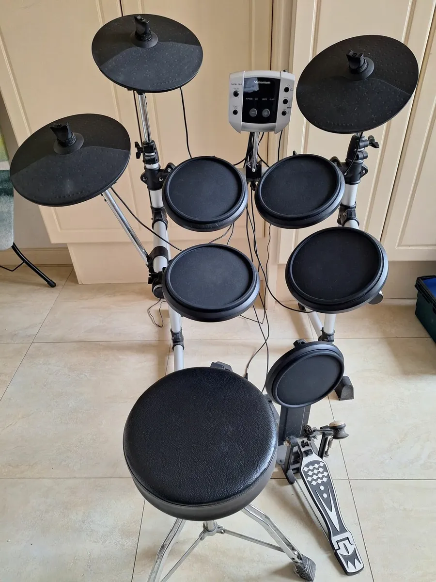 Electronic Drumb kit Millenium MPS -150