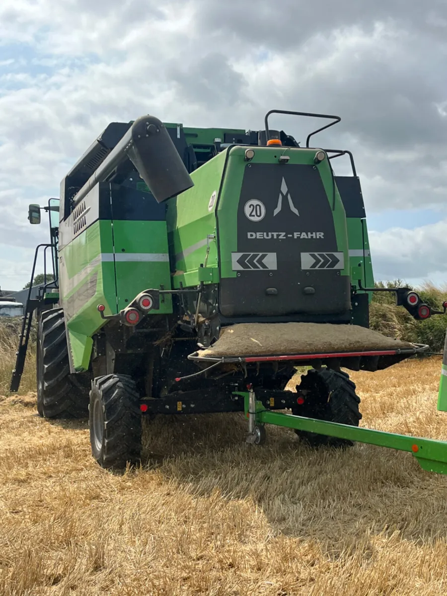 Deutz fahr combine - Image 2