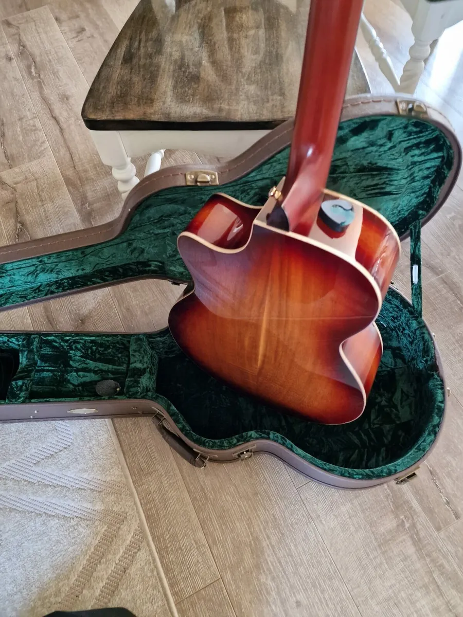Guitar - Image 3