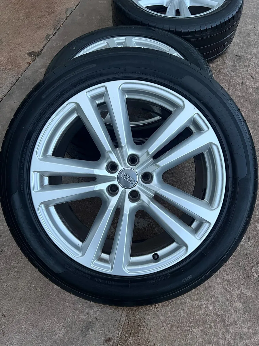 20” Genuine Audi Q7 Wheels - Image 3