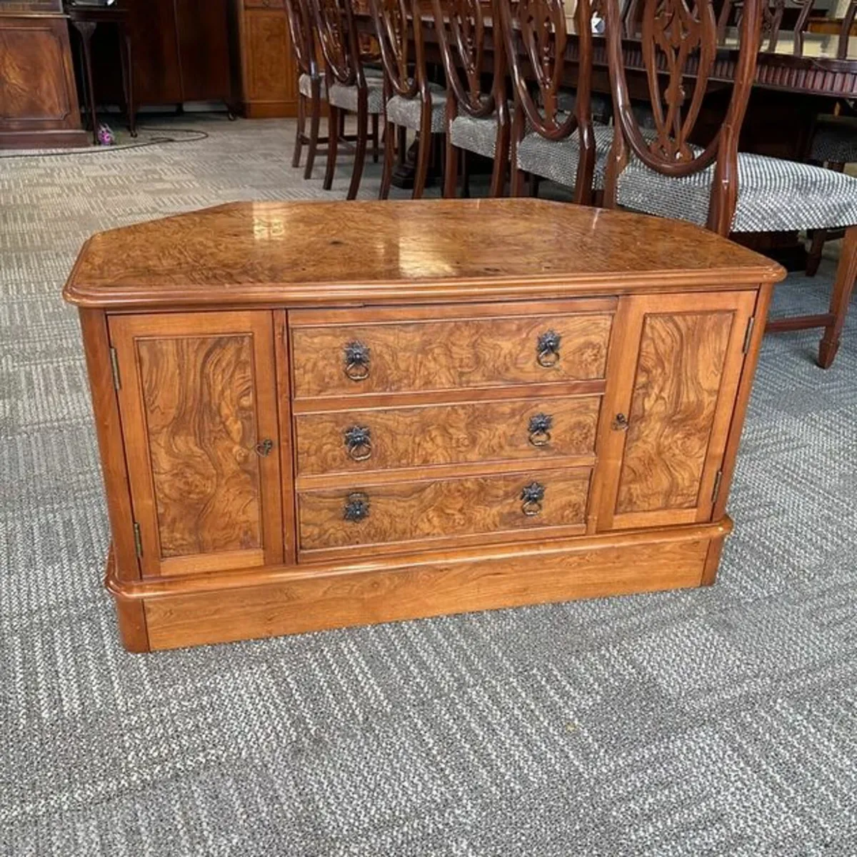 Charles Barr walnut shaped front TV unit - Image 1