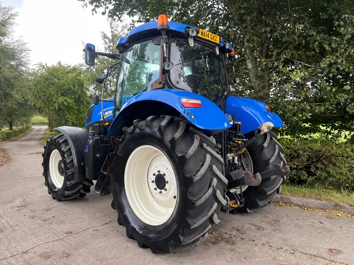 New Holland T7.200 - Image 2