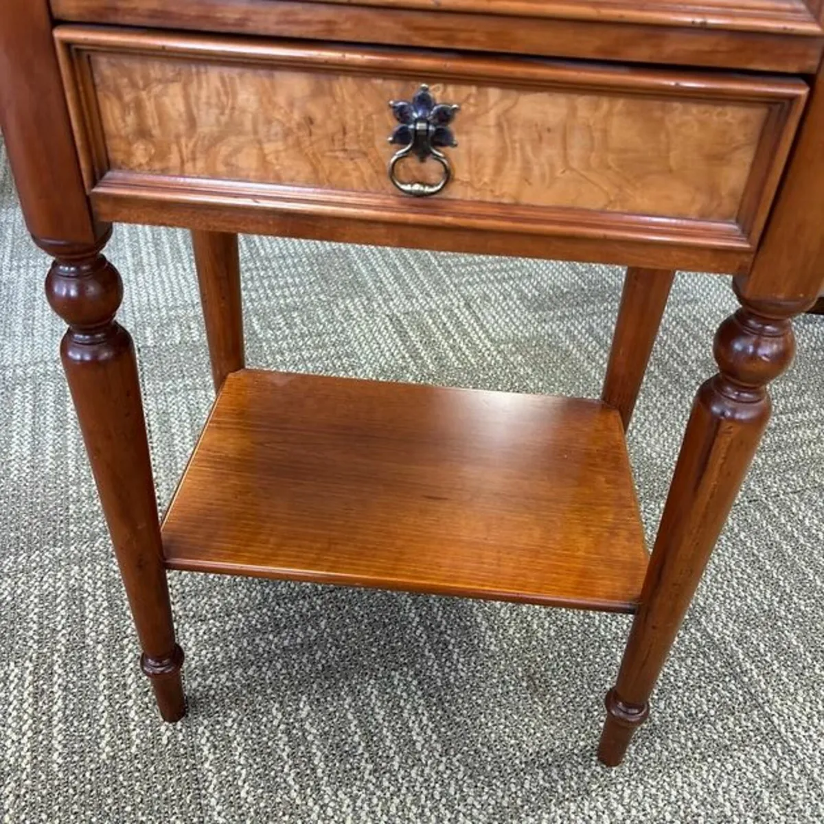 Charles Barr walnut occasional beside table. Enclo - Image 2