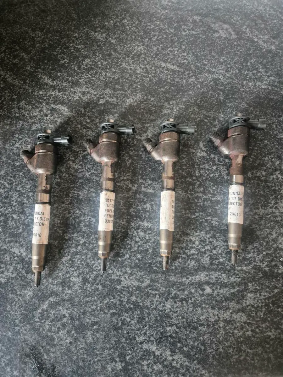 Hyundai Tuscan 1.7 2017 diesel injectors