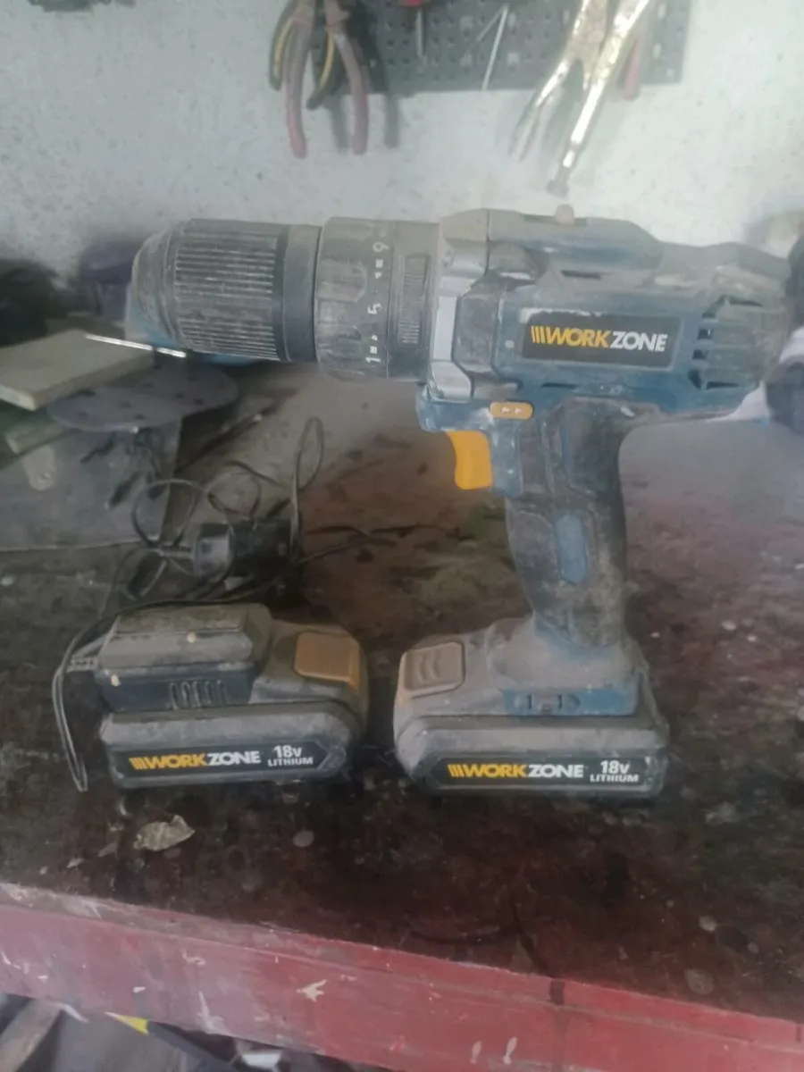 Wheel gun & 2 drills - Image 4