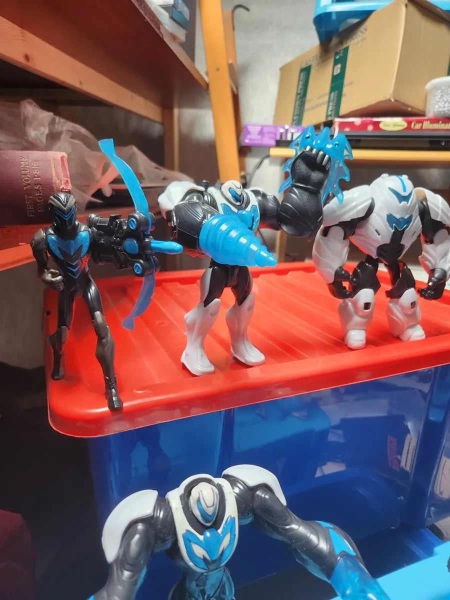 Max Steel Toy Collection - Image 2