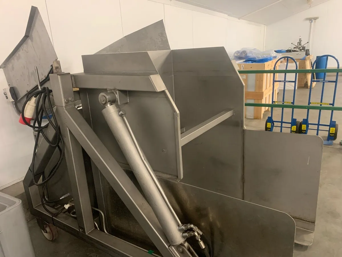 Dolav Bin Tipper - Image 1