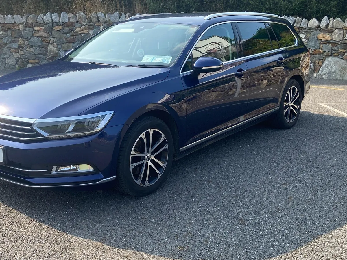 VW Passat Highline Business Edition - Image 4