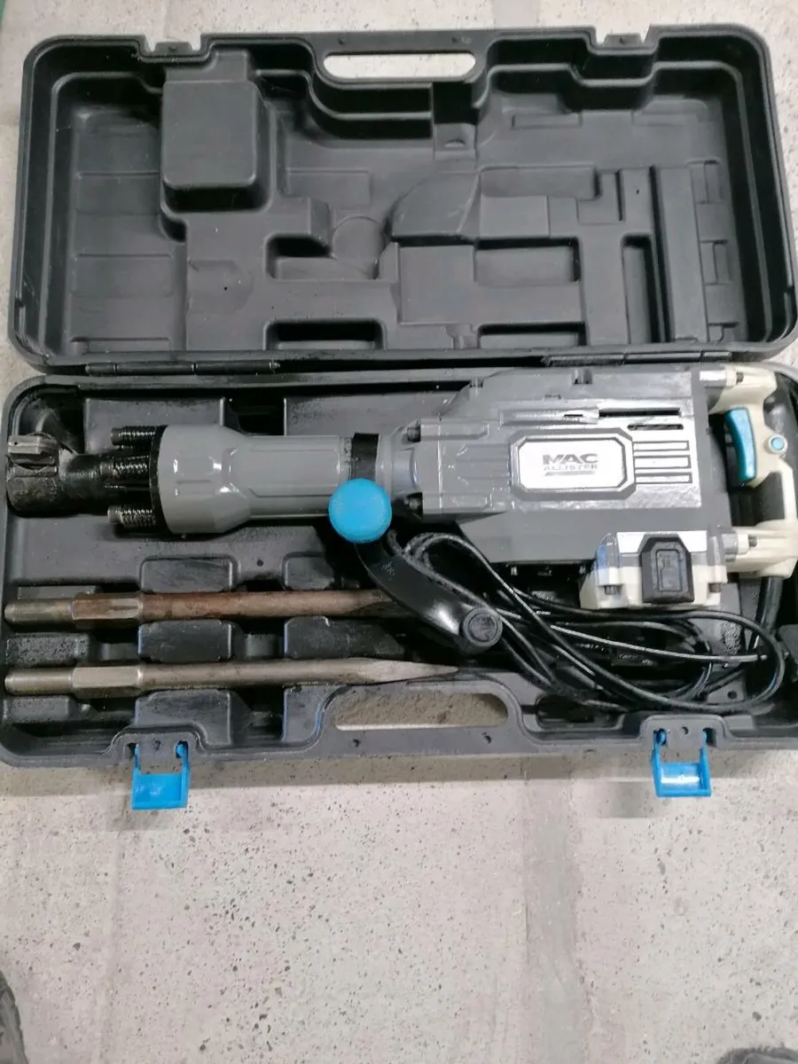 Macallister brand Kango - Image 1
