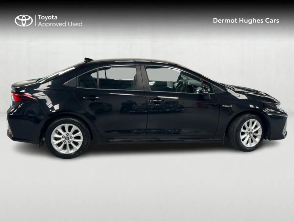 Toyota Corolla LUNA SAL 4DR AUTO - Image 3