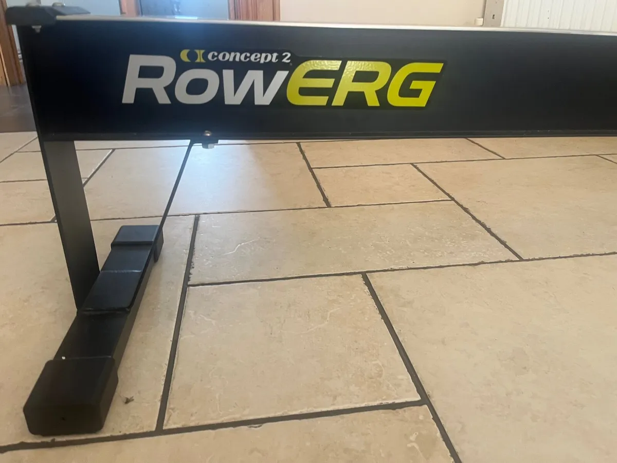 Rowing Machine - Concept2 RowErg – Mint Condition - Image 3