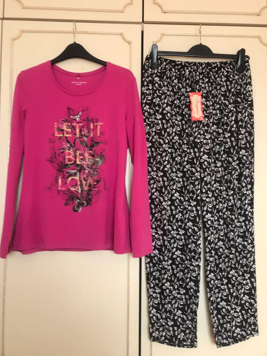 New Black & White Lightweight Trousers & Top €8 - Image 3