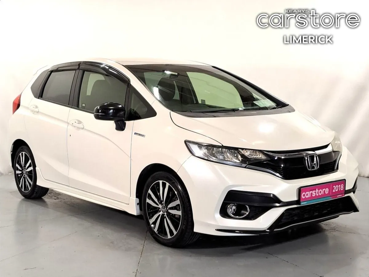 Honda Fit 1.5 Hybrid Auto - Image 1