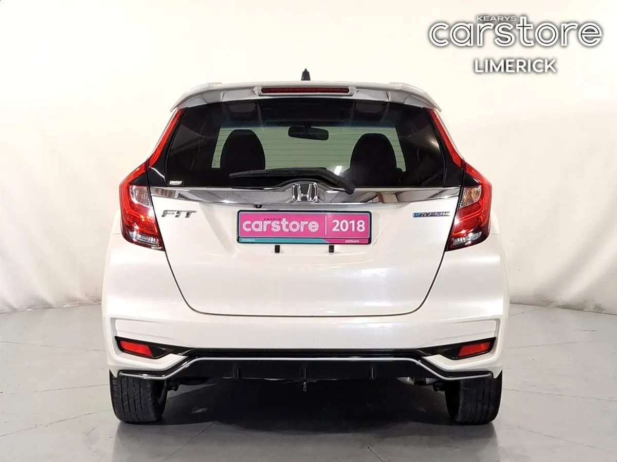 Honda Fit 1.5 Hybrid Auto - Image 4