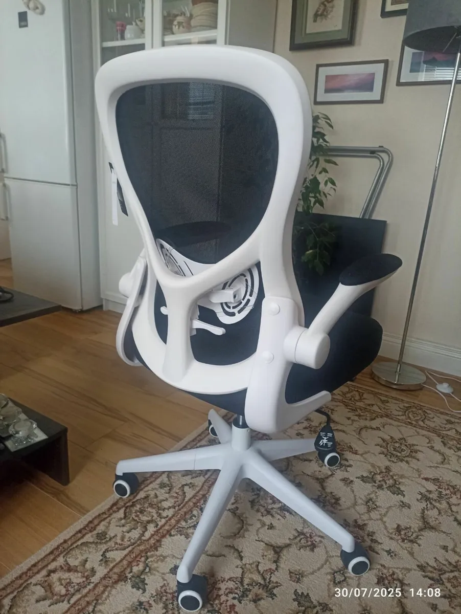 Office Chair Brand New - Image 4