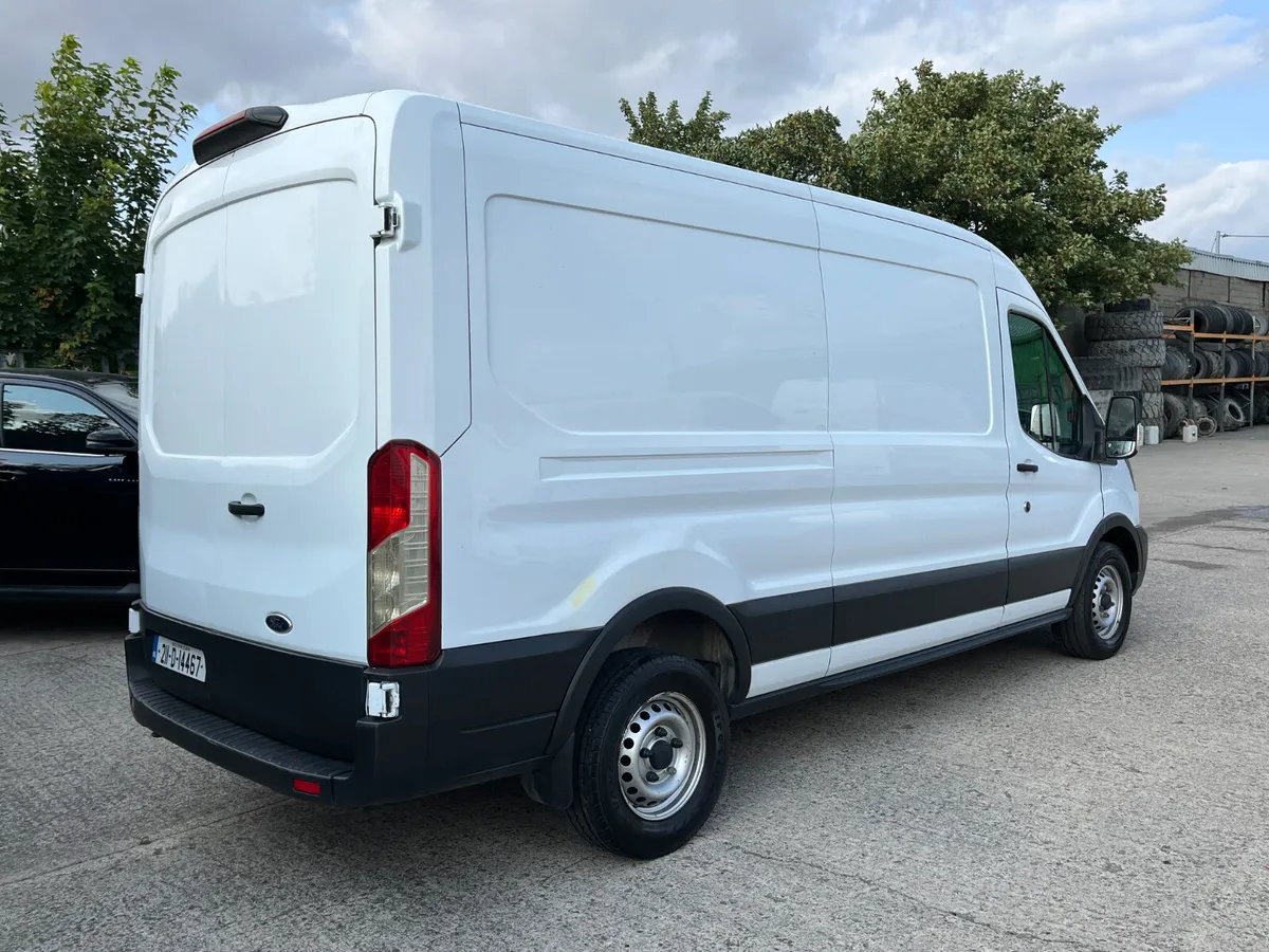 Ford Transit 2021 - Image 4