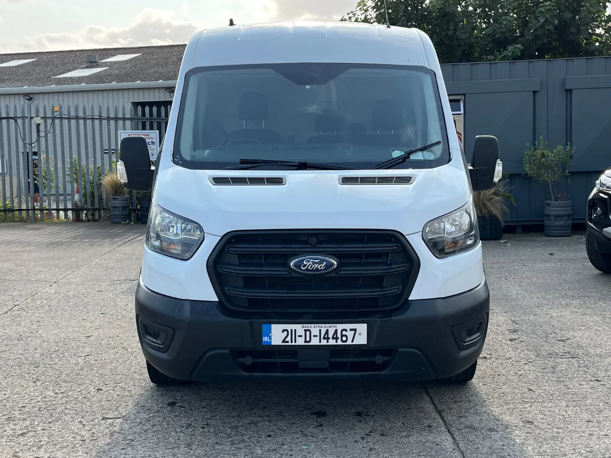 Ford Transit 2021 - Image 2