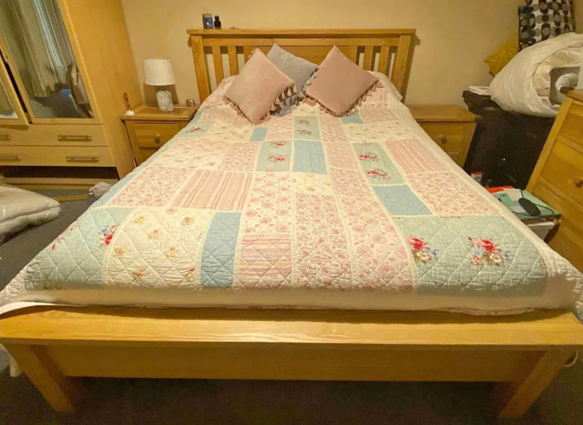 Stunning Ash King Size Wooden Bed - Can Deliver