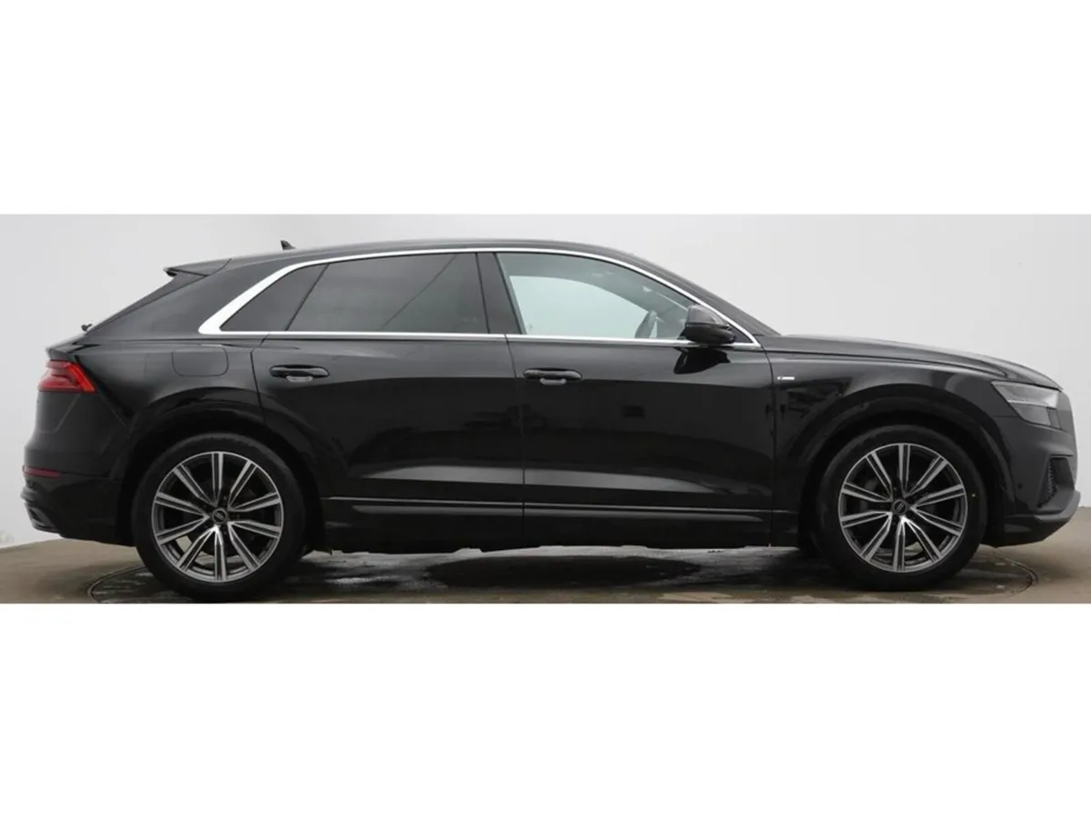 Audi Q8 S LINE 50TDI MHEV QUATTRO TDI - Image 2