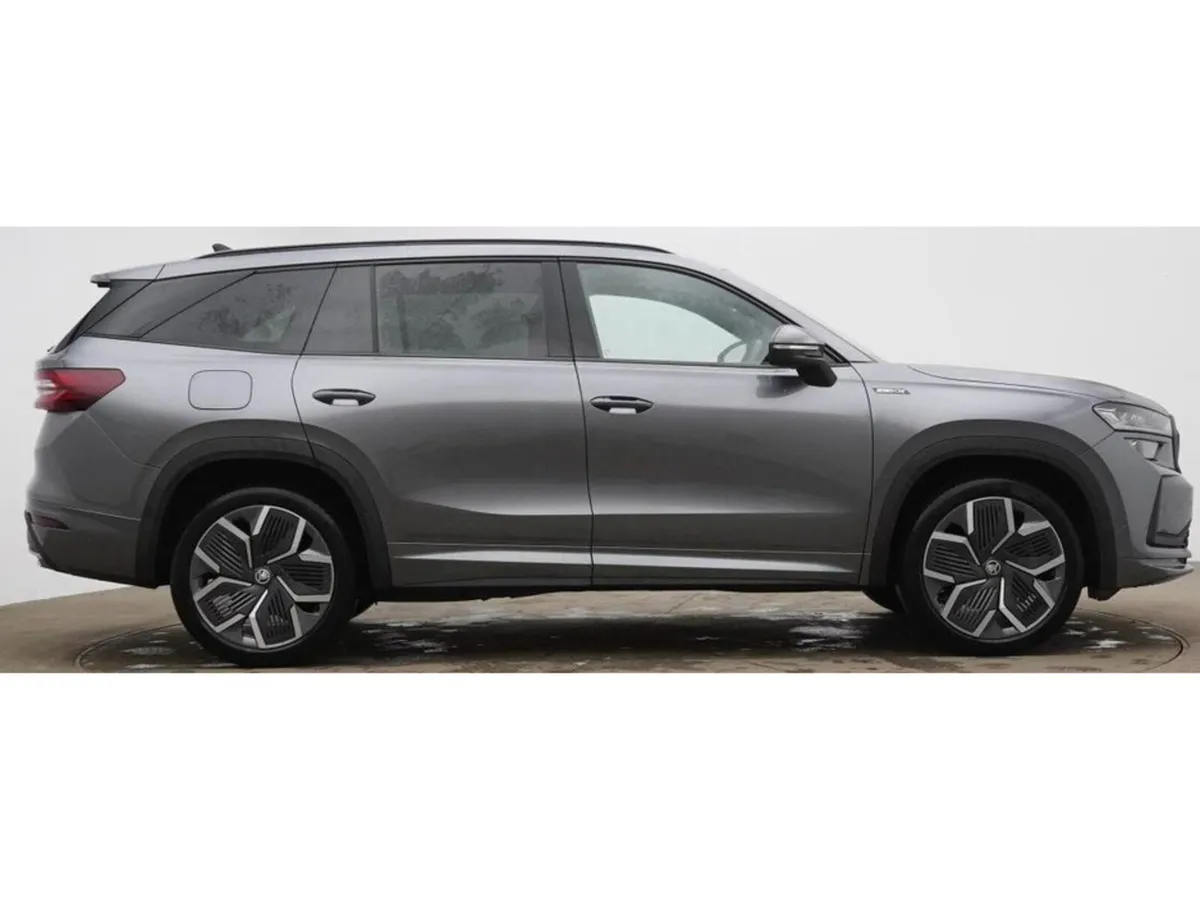 Skoda Kodiaq SPORTLINE TDI 4X4 DSG - Image 2