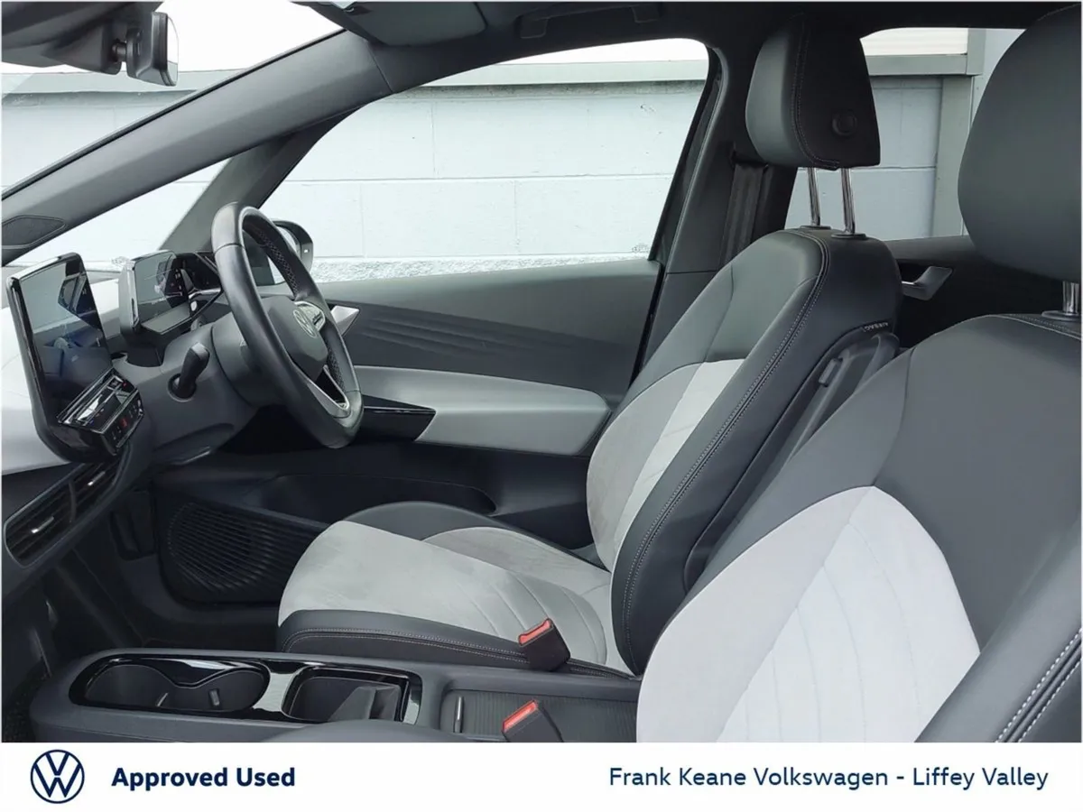 Volkswagen ID.3 58kwh Life DX 204HP  now IN Stock - Image 4