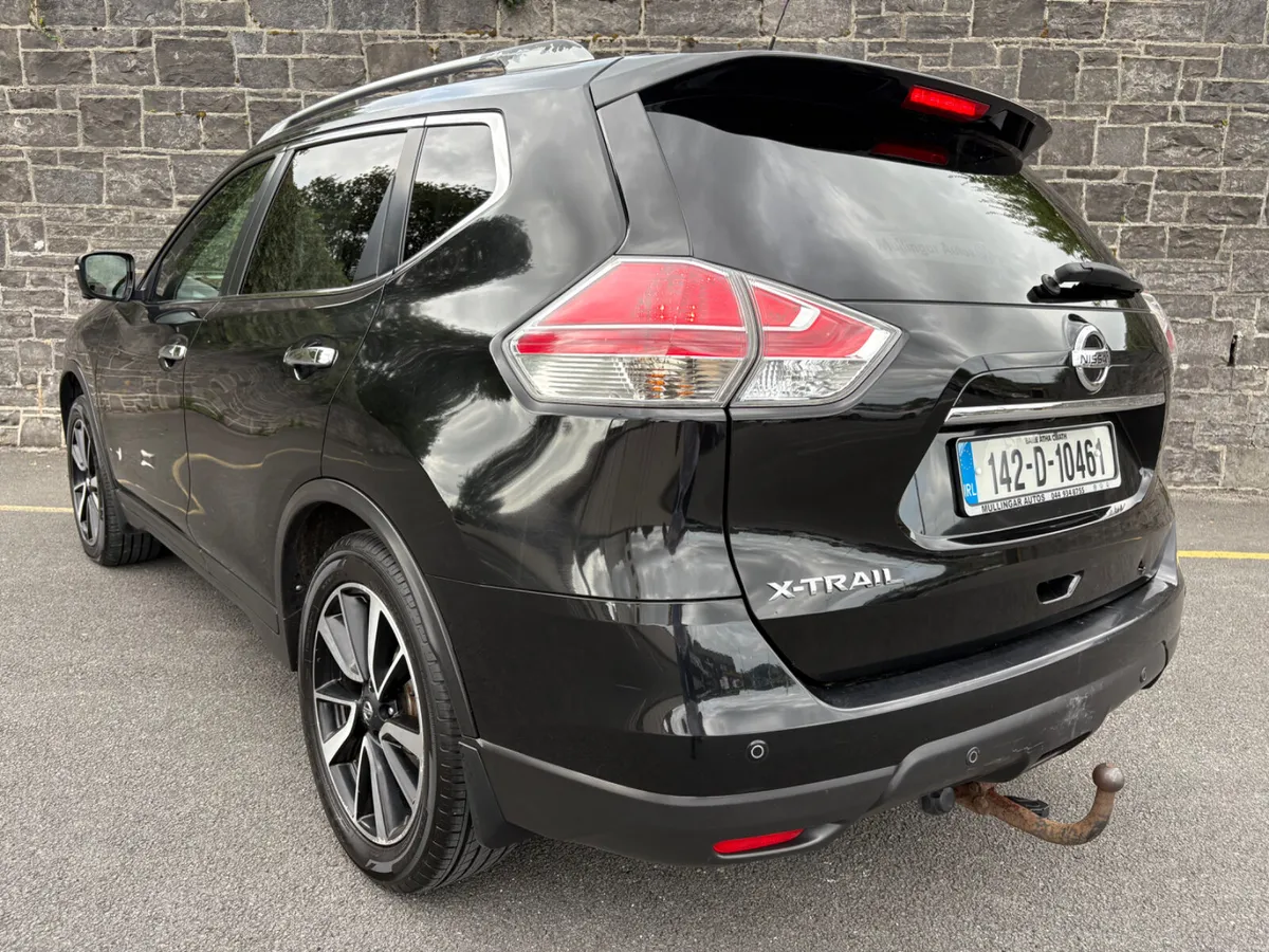Nissan X-Trail 2014 SV 4x4 7 seats!! - Image 2