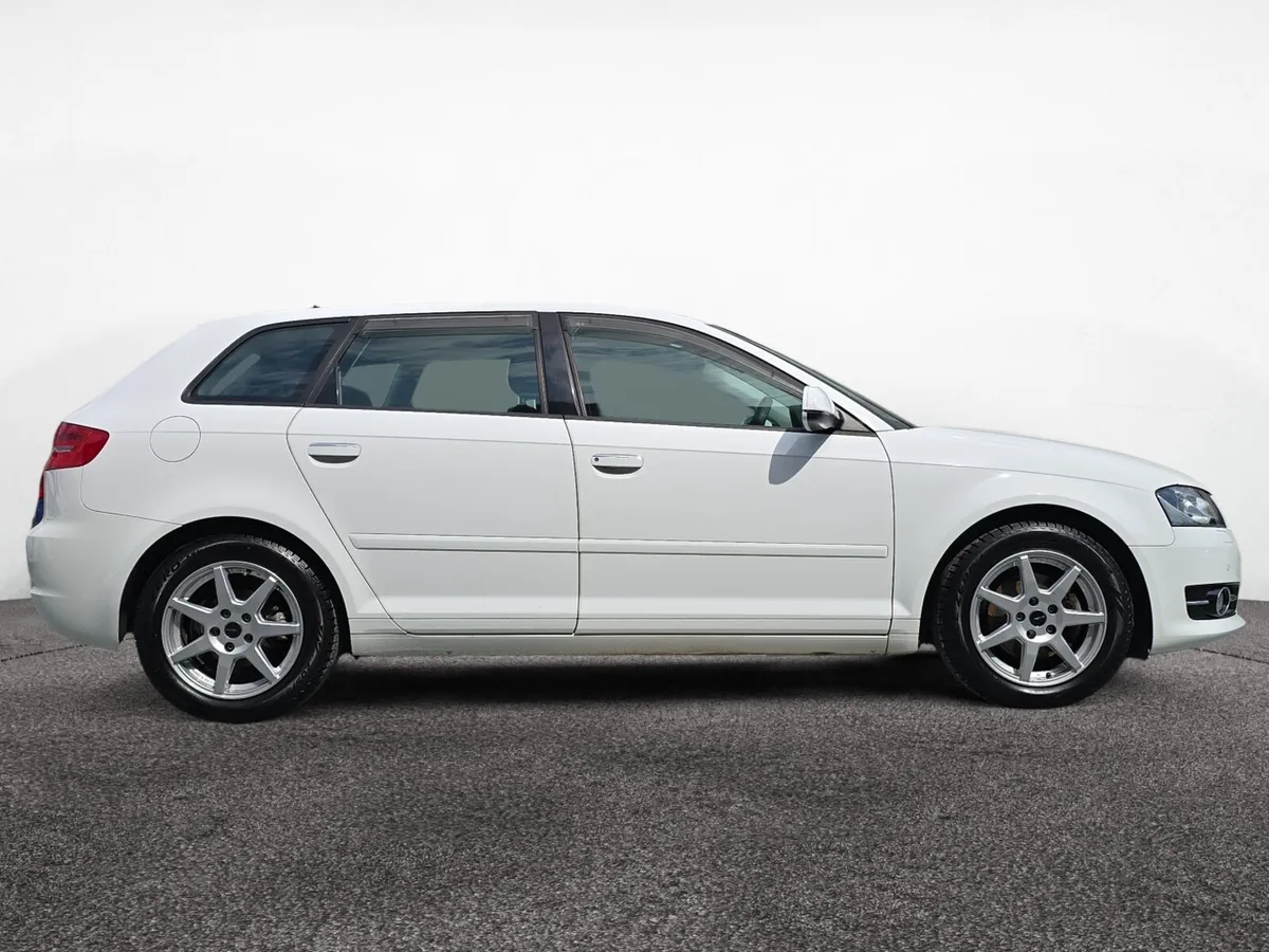 Audi A3 Automatic 2012 - Image 4