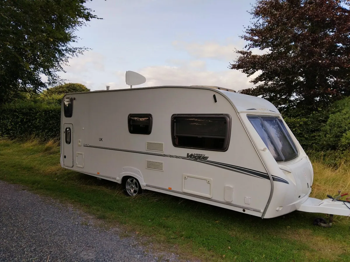 Caravan - Image 2