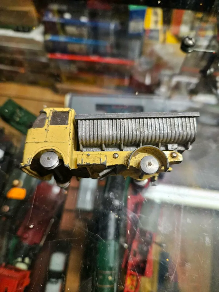 Corgi ERF Truck - Image 3