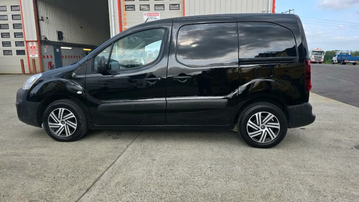 2016 Citroën Berlingo Enterprise - Image 3