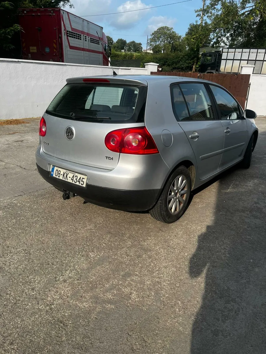 2008 golf - Image 4