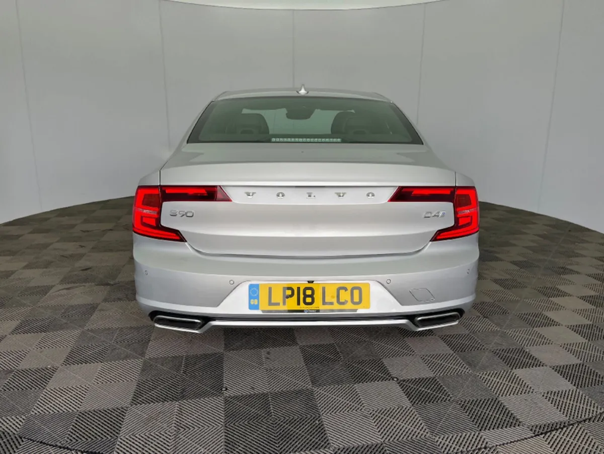 Volvo S90 R-DESIGN D4 AUTO - Image 3