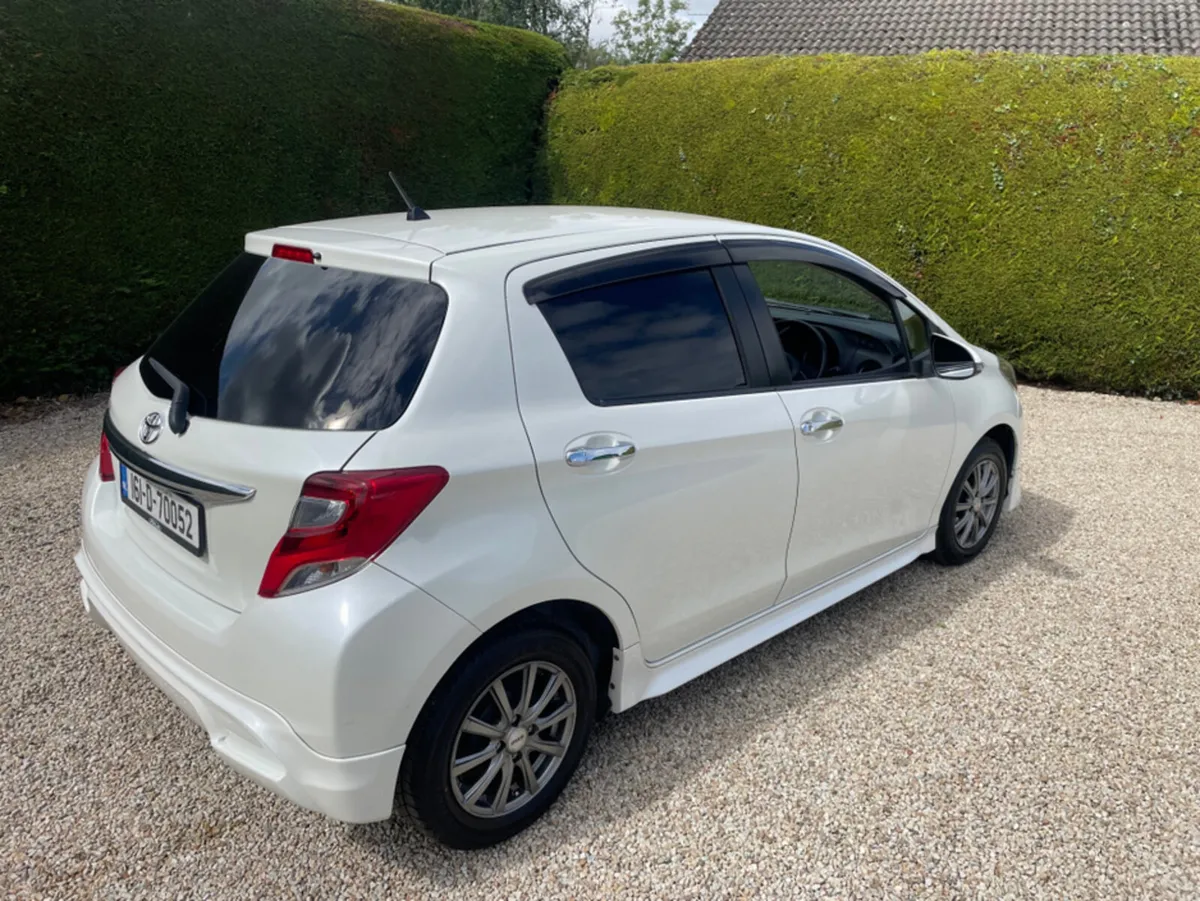 Toyota Vitz NSP130 5DR AUTO - Image 2