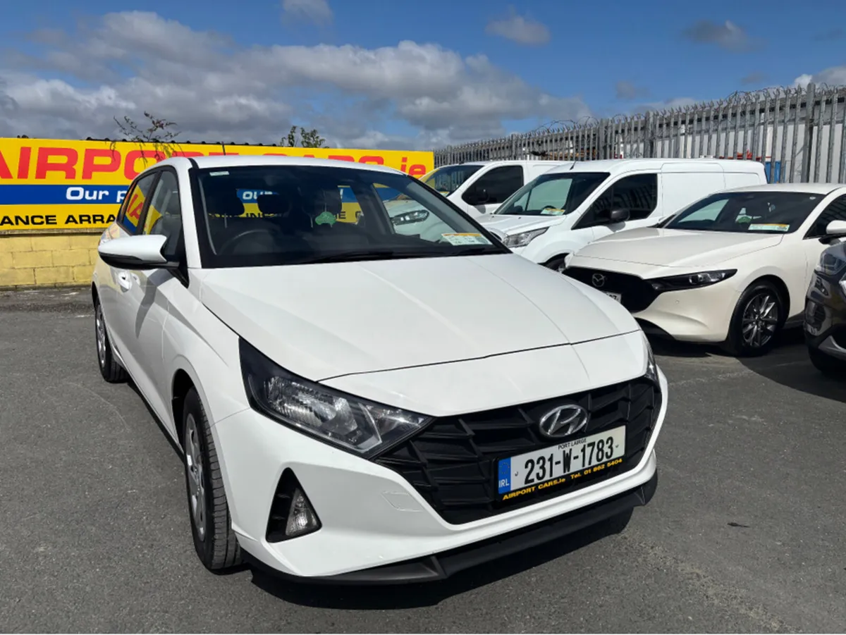 Hyundai i20 CLASSIC 5DR - Image 3