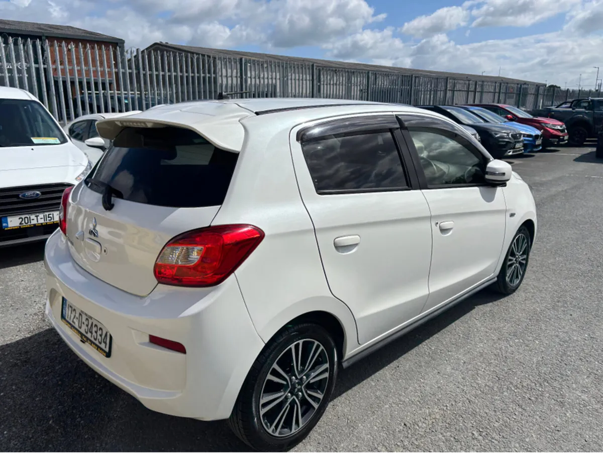 Mitsubishi Mirage 5DR AUTO Push Start - Image 3