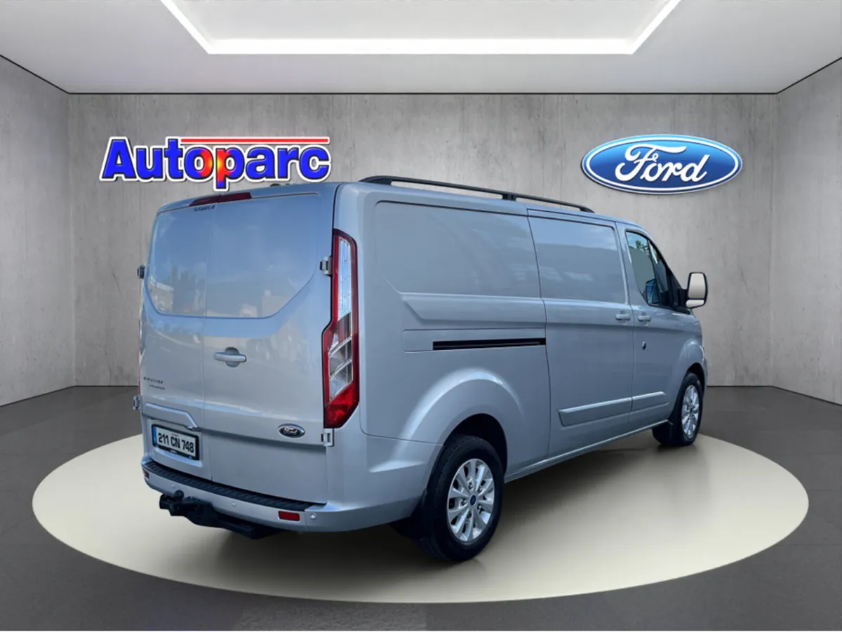 Ford Transit Custom 300L LIMITED EDITION 2.0 TD 17 - Image 3