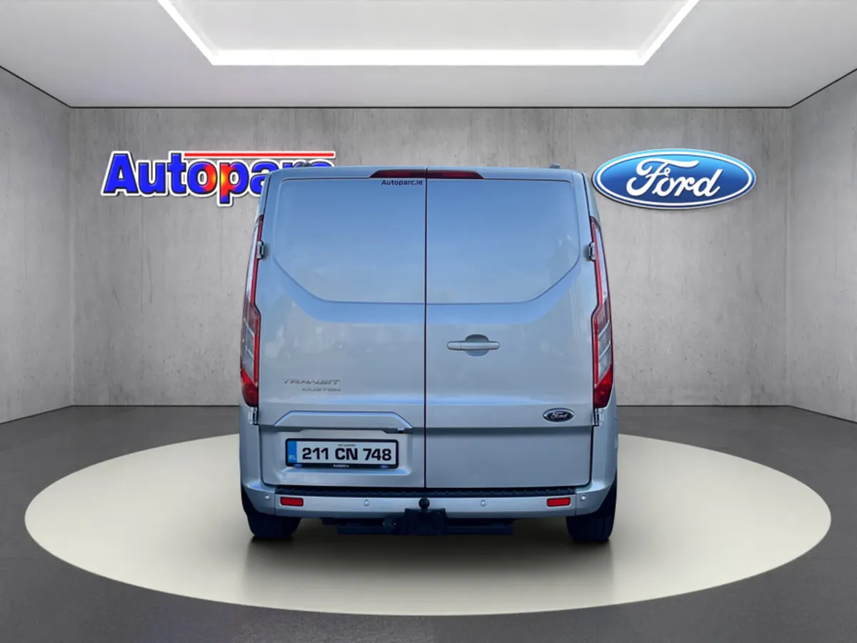 Ford Transit Custom 300L LIMITED EDITION 2.0 TD 17 - Image 4