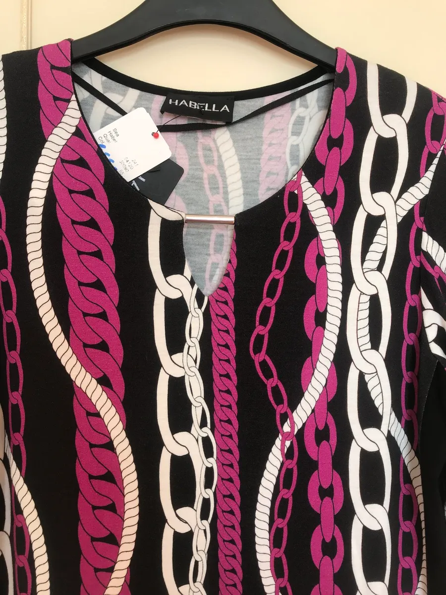 Brand New Habella Stretchy Top Size 10 . €8 - Image 4