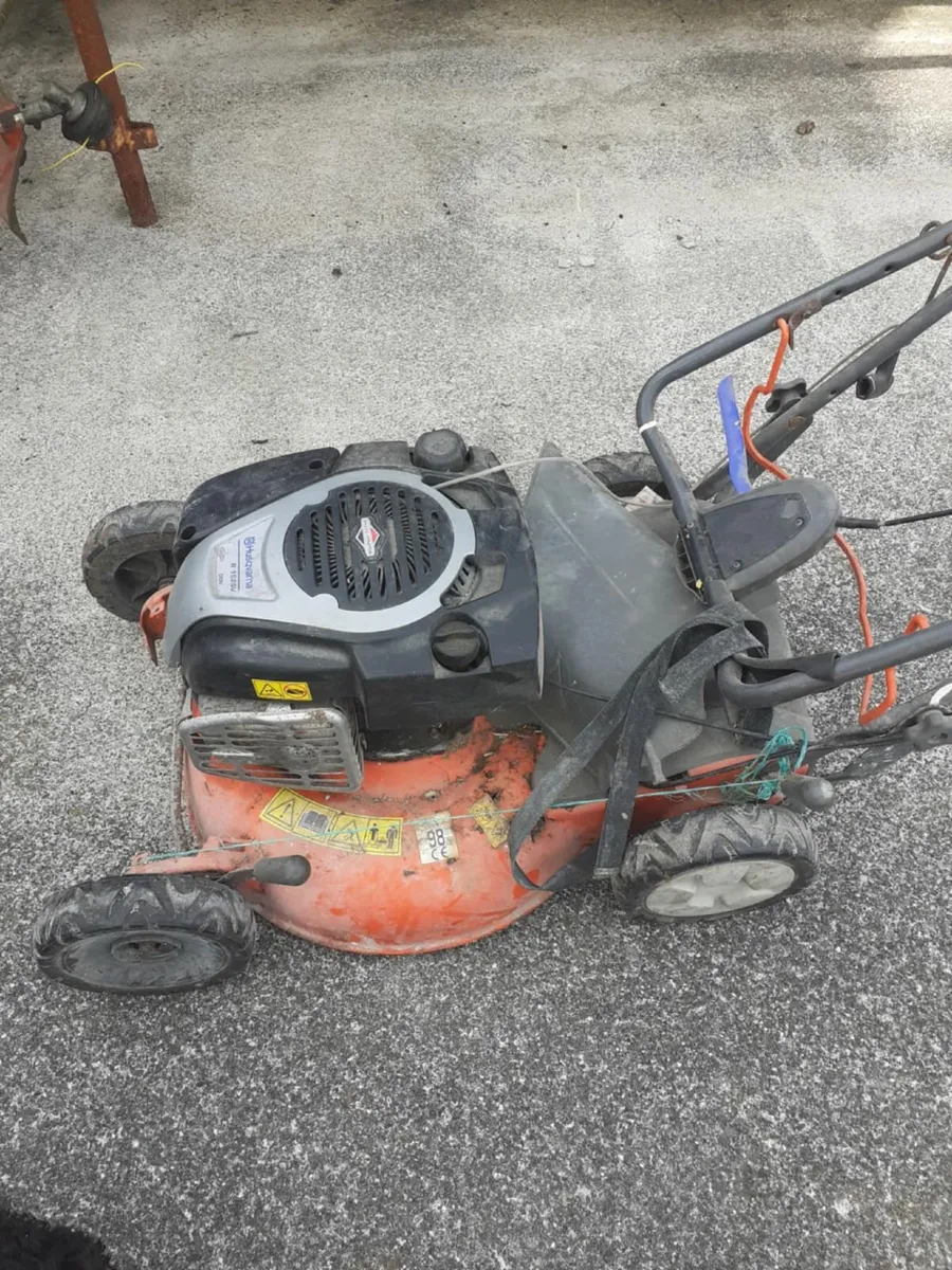 Husqvarna Lawnmower for sale - Deck broken - Image 1