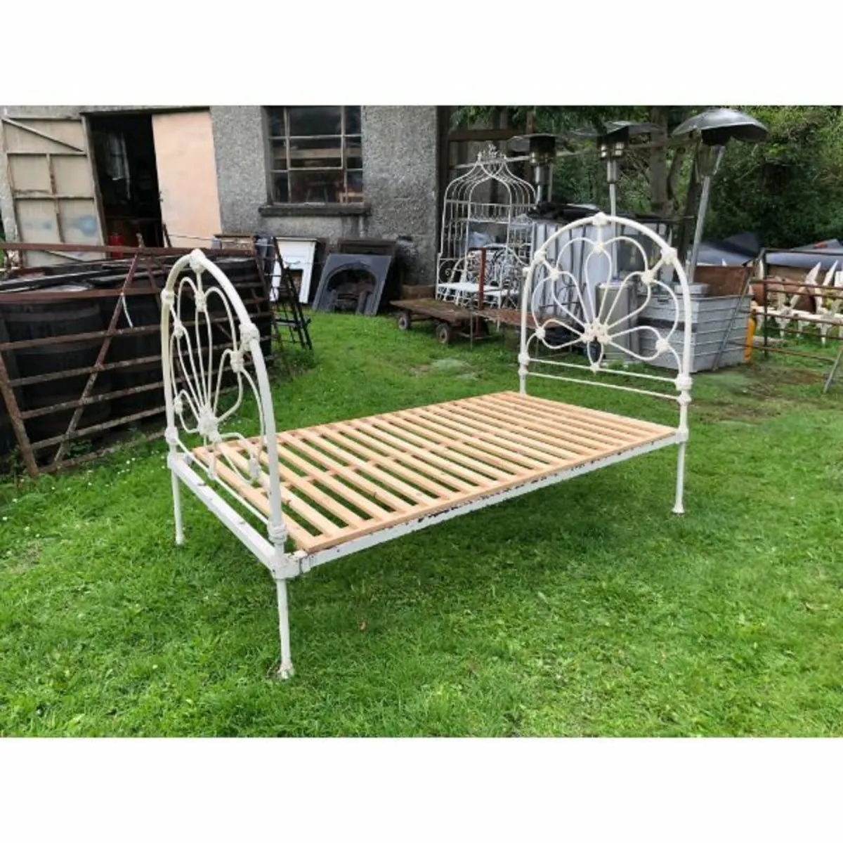 Bed 1 – Large Ornate Single Bed – KAS459 - Image 3