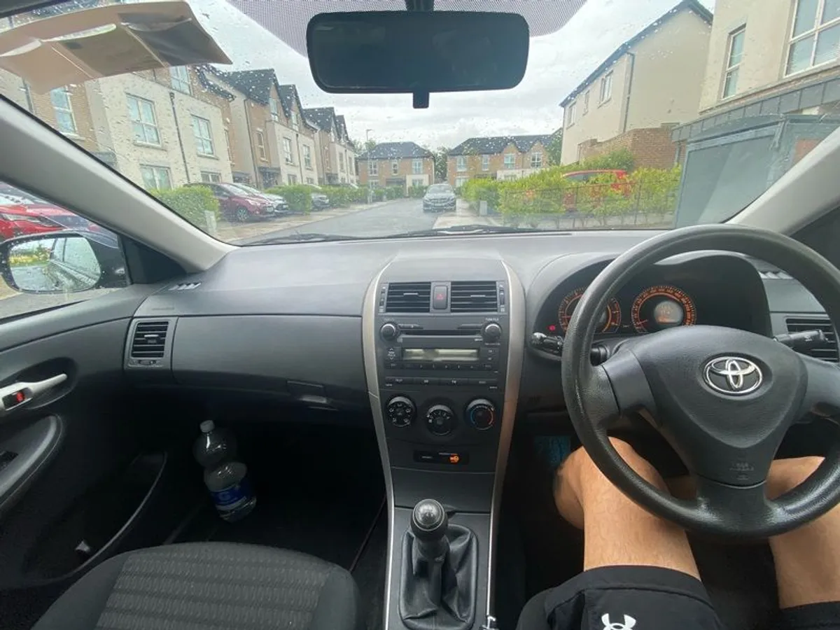 2007 Toyota Corolla - Image 4