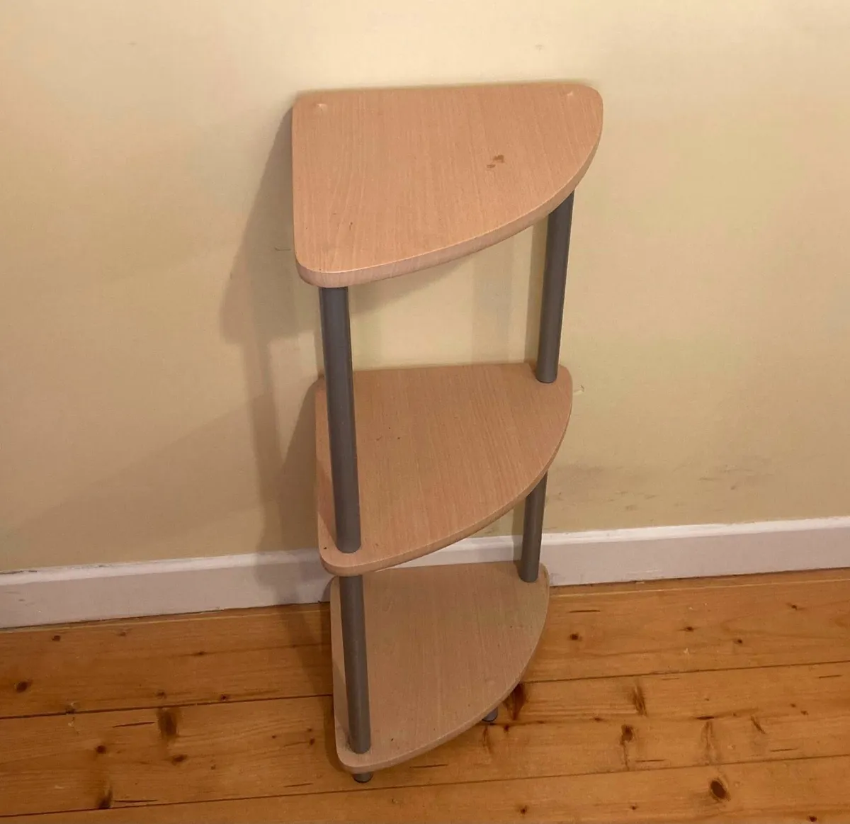 3-Tier Wooden Shelf - Sturdy Corner Storage Unit - Image 1