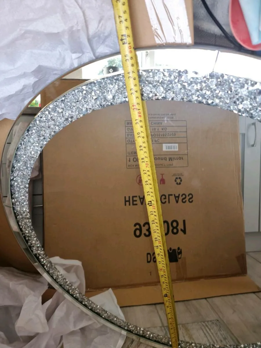 Luxury Round Mirror - Image 4