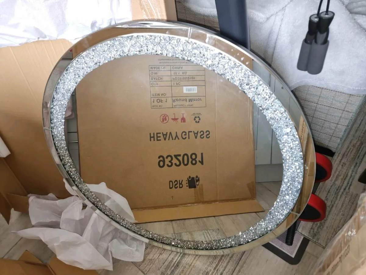Luxury Round Mirror - Image 1