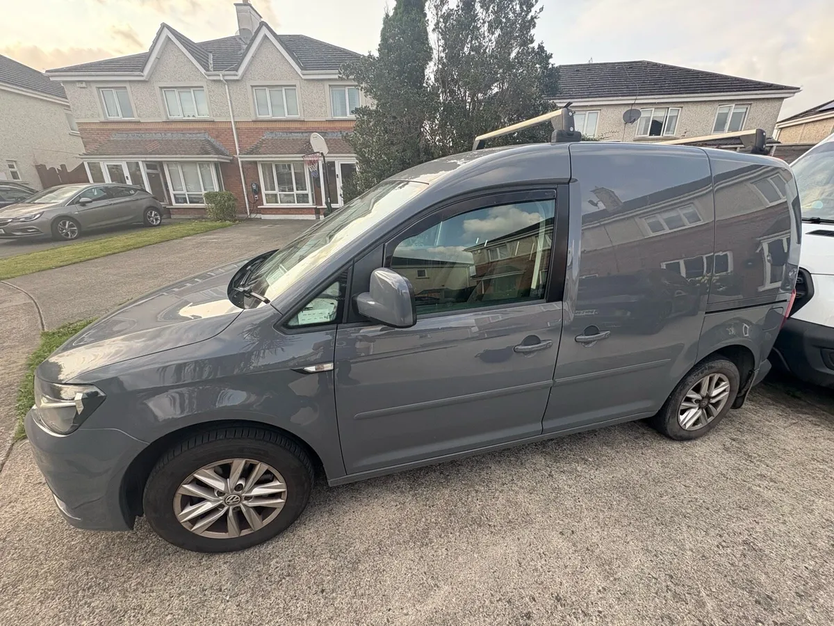 Volkswagen caddy 2.0 tdi highline 105bhp - Image 3