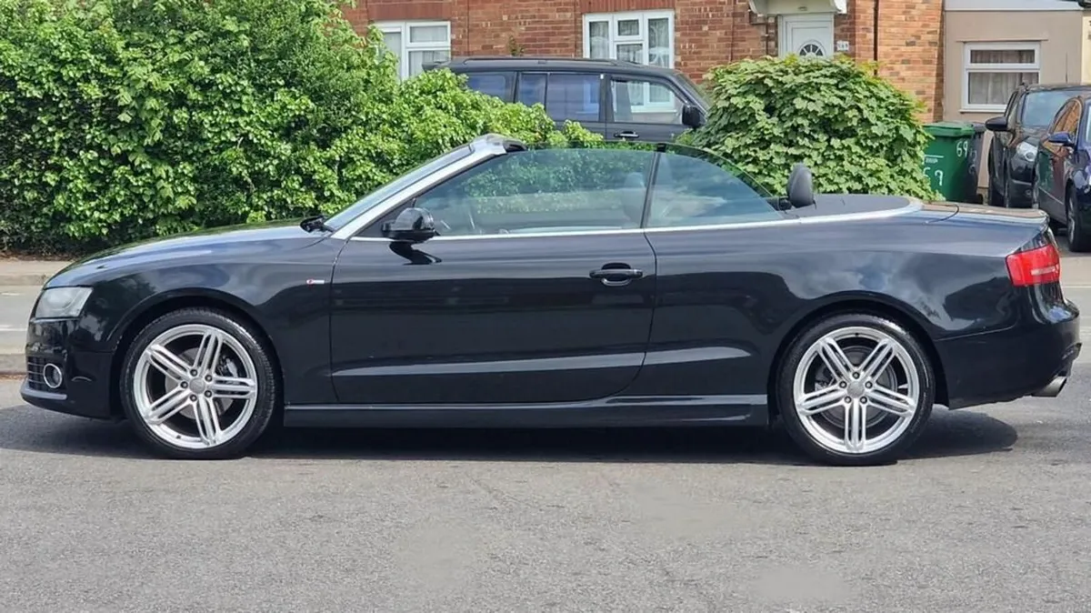 Audi A5 2.0 TFSi Auto Cab- Stunning LOW VRT NI Car - Image 4