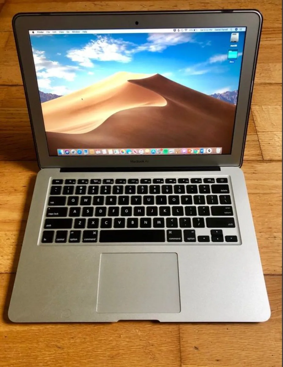 MacBook Air 2015 - Image 2