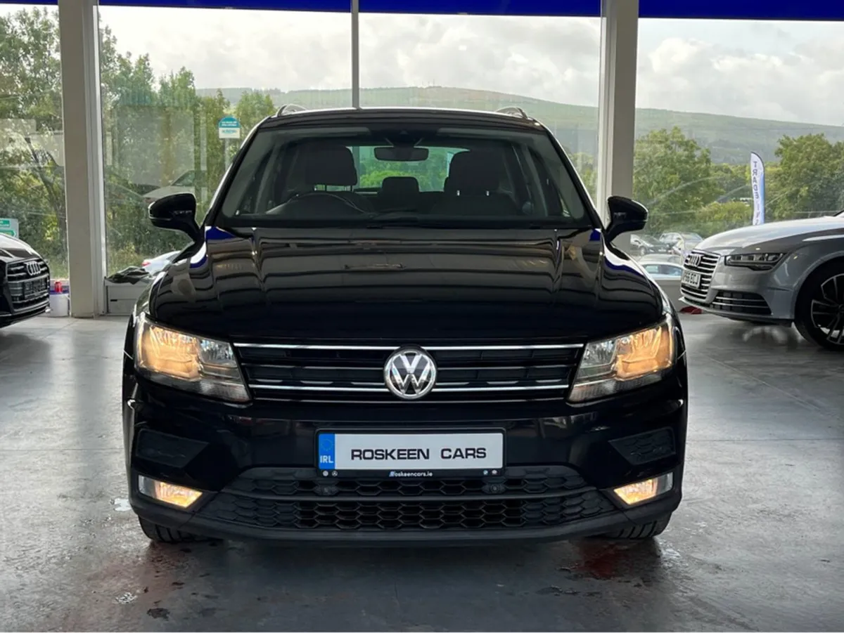 Volkswagen Tiguan SE NAV TDI Bluemotion - Image 2