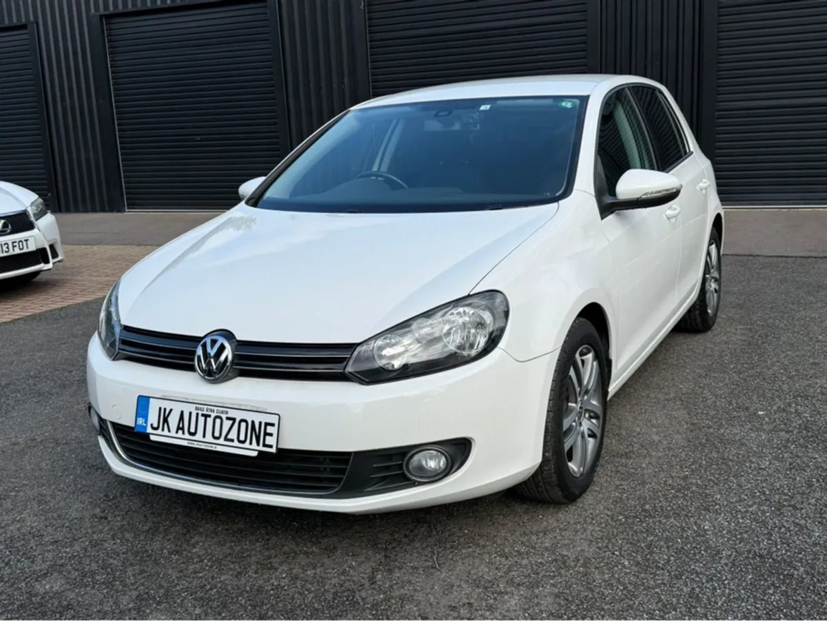Volkswagen Golf 1.2 TSI Comfortline Auto - Image 3