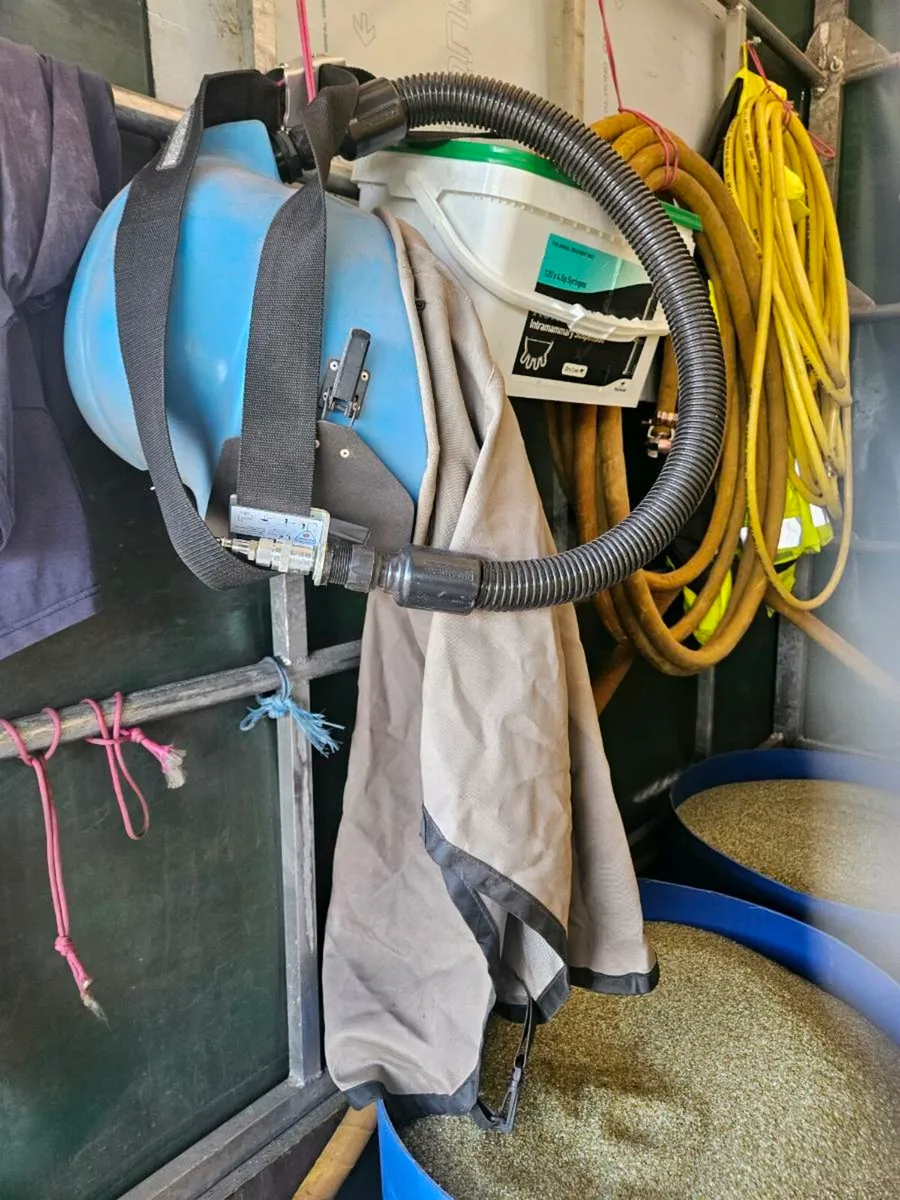 Mobile Sandblasting unit - Image 4